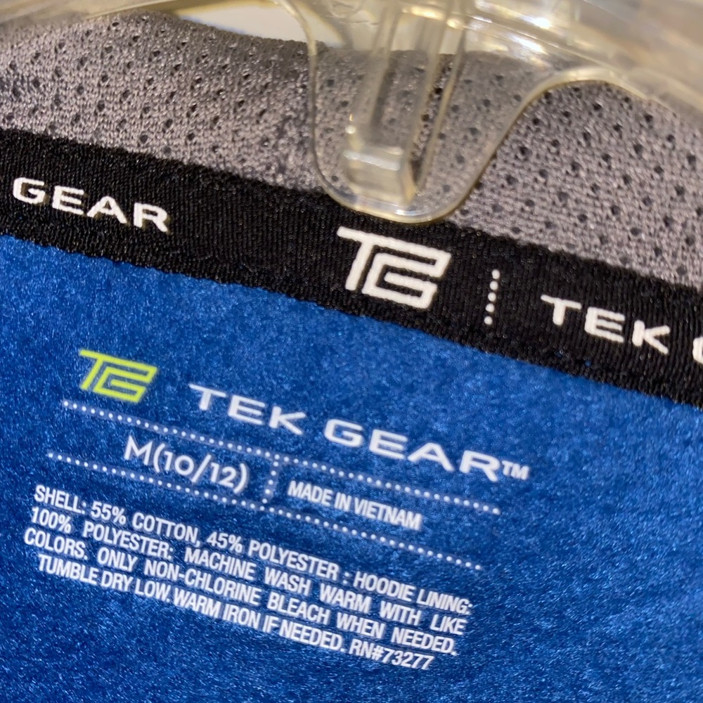 Boys 10/12 Tek Gear Sweatshirt - Picture 3 of 3